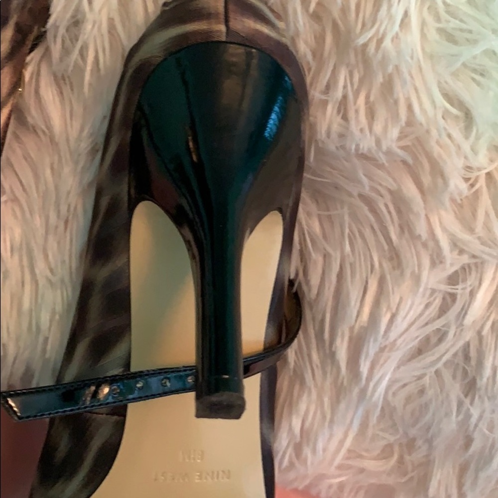 Nine West size 8.5 ladies heels - Picture 5 of 7